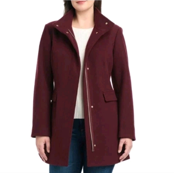 NWT!Vince Camuto Women's Full Zip Jacket Coat, Dark Red/ S,M,L Gold Zipper/Snaps - Picture 2 of 12